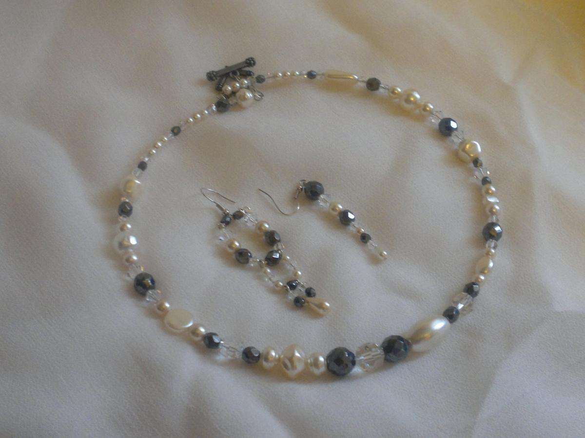 Haematite, Clear Crystal And Ivory Pearl Memory Wire Necklace And Earrings