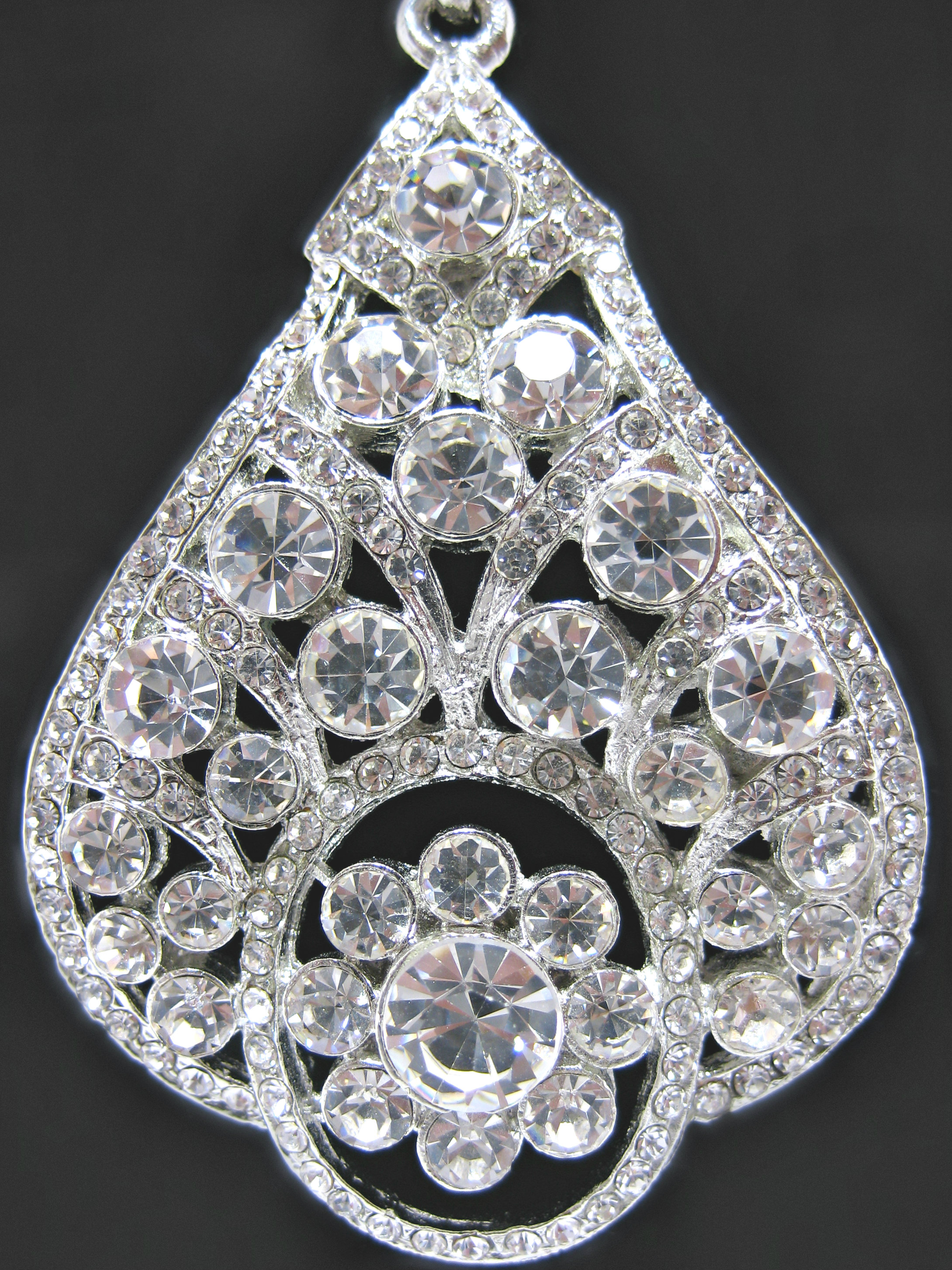 Beautiful Crystal Rhinestone Pendant And Earrings Silver Set on Luulla